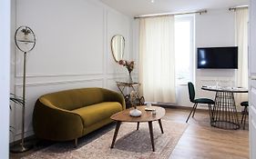 Le Contemporain 40